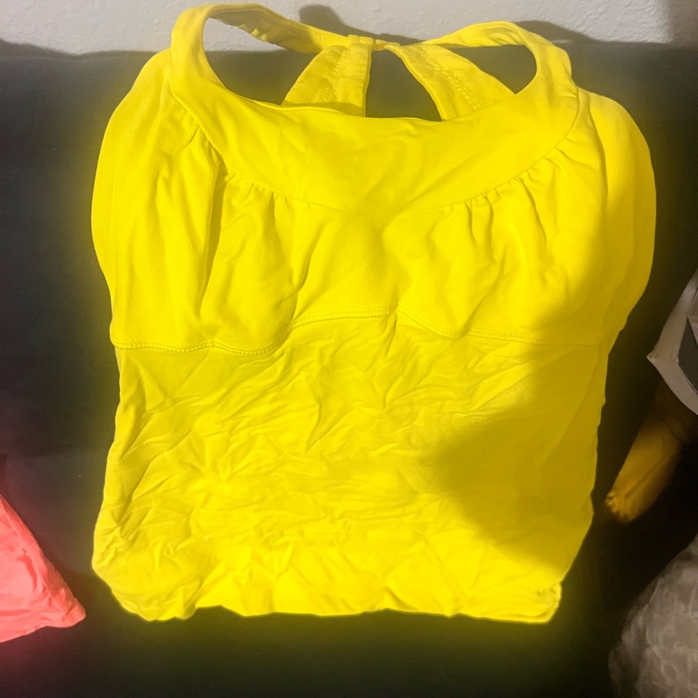 Lululemon tank